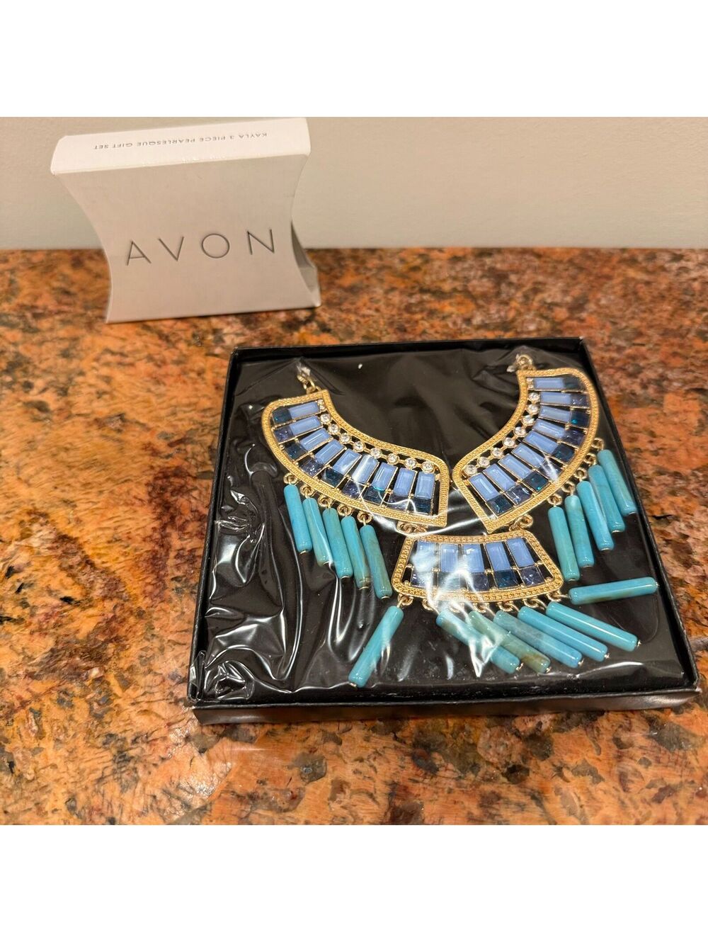 Avon Necklace